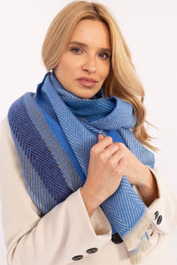 Shawl model 206040
