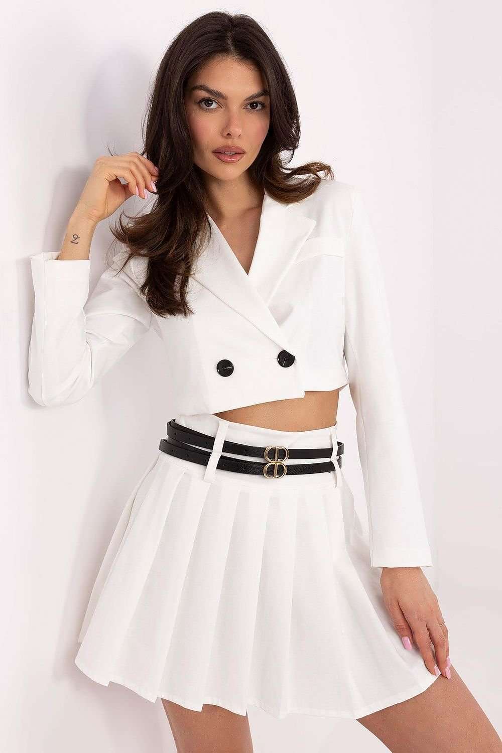Short skirt model 206389