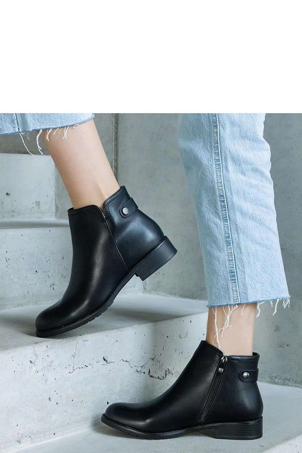 Boots model 206420