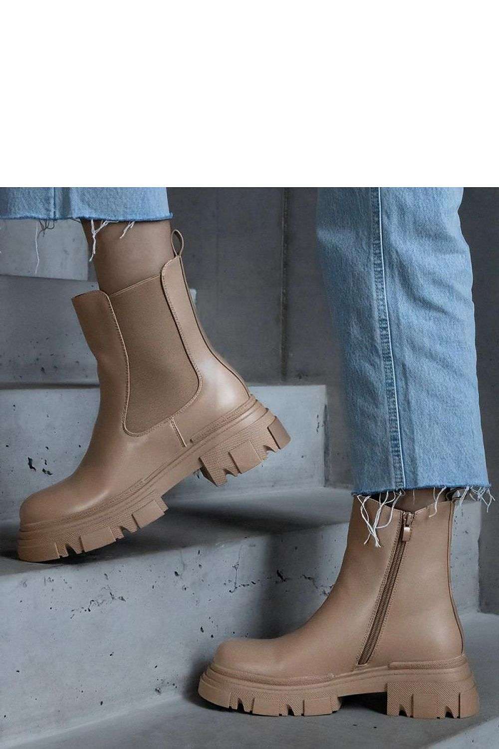 Boots model 206426
