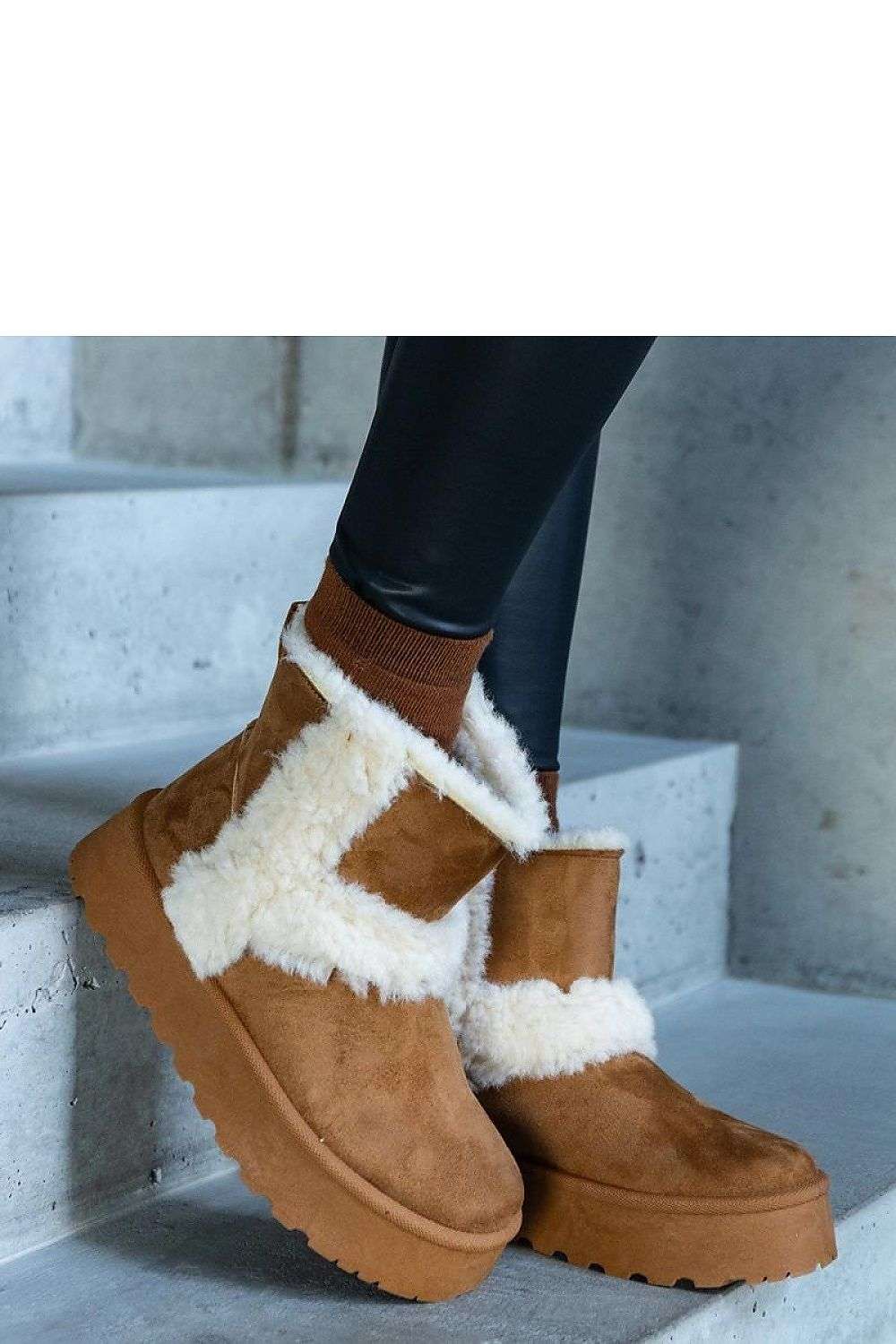 Snow boots model 206431