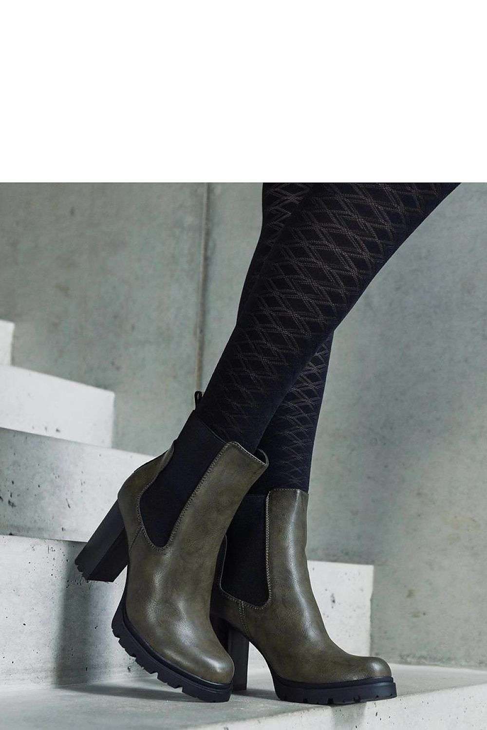 Heel boots model 206439