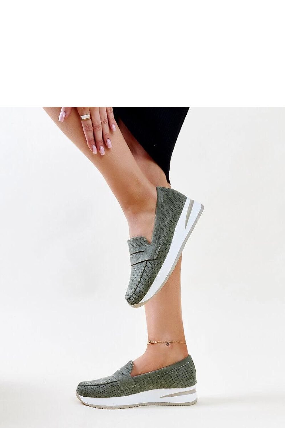 Low Shoes model 206456