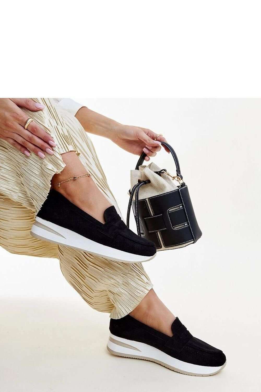 Low Shoes model 206458