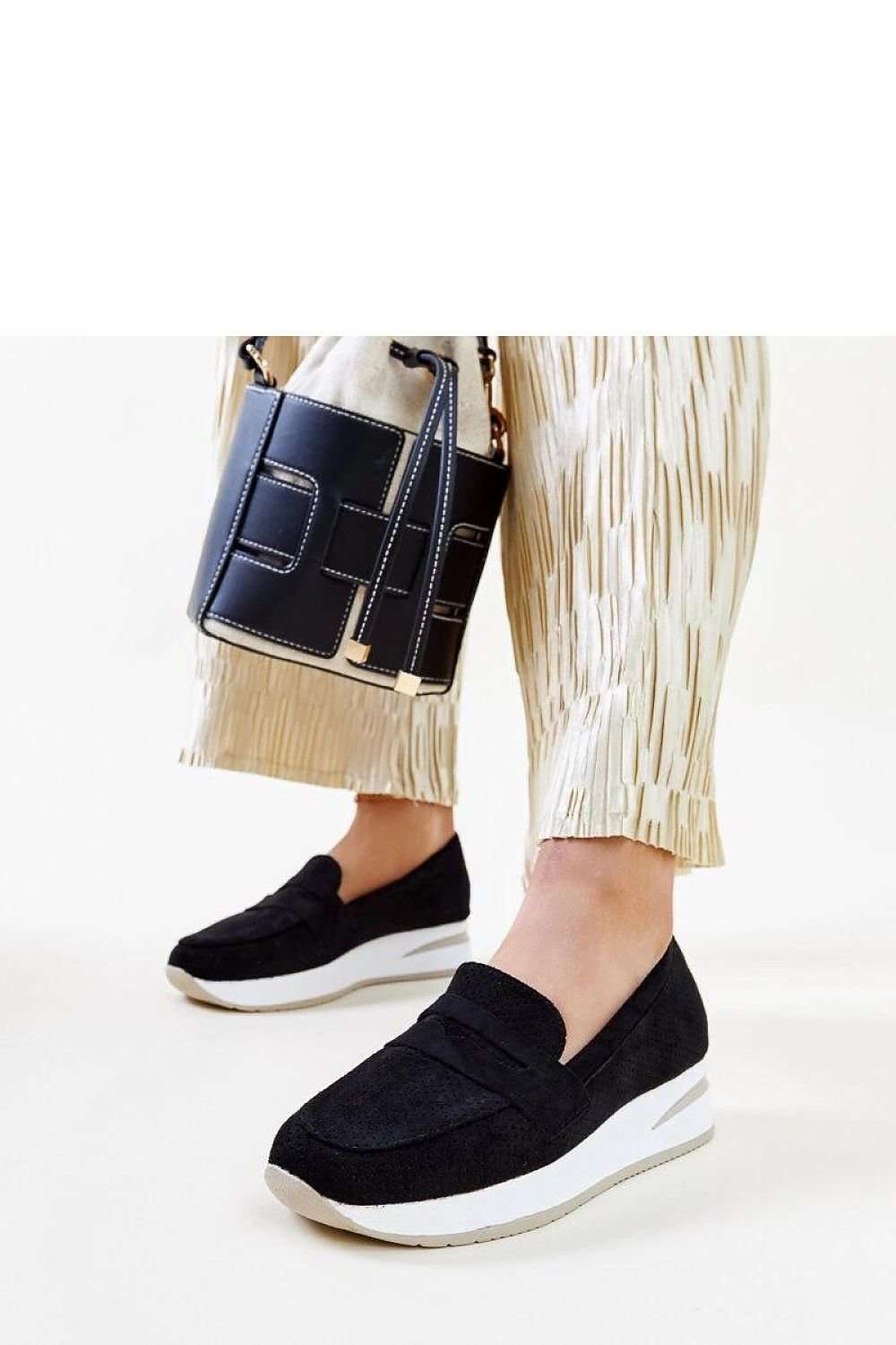 Low Shoes model 206458