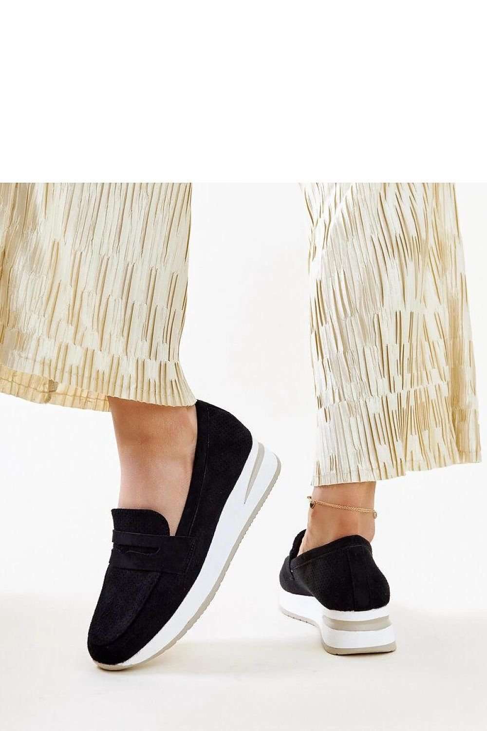 Low Shoes model 206458