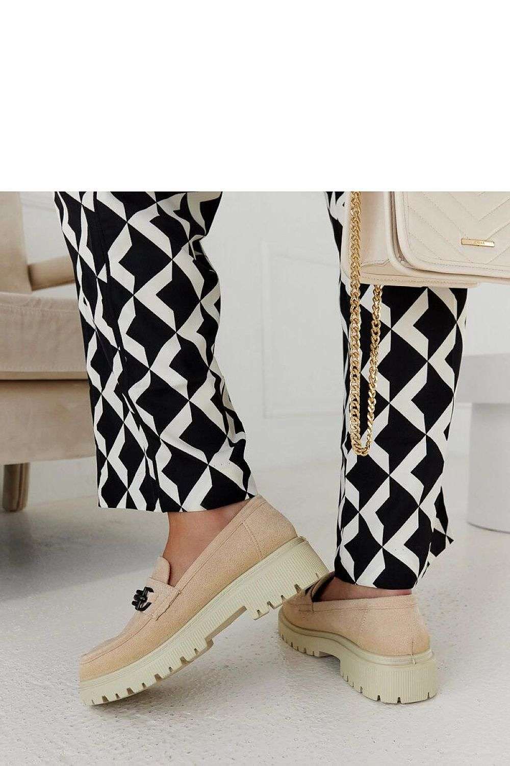 Low Shoes model 206478