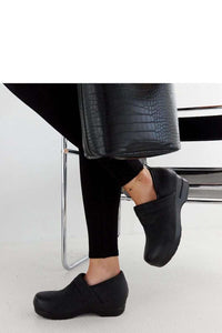 Low Shoes model 206480