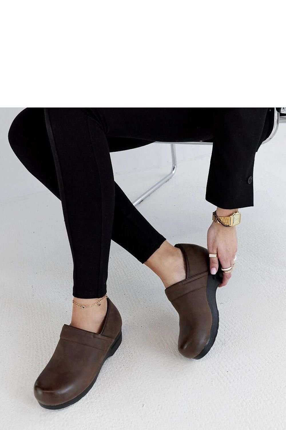 Low Shoes model 206481