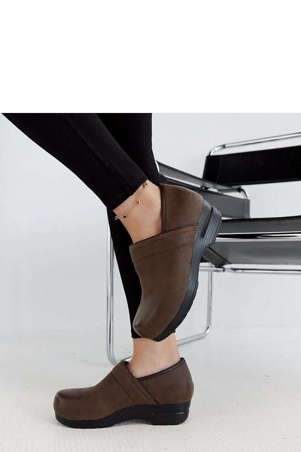 Low Shoes model 206481