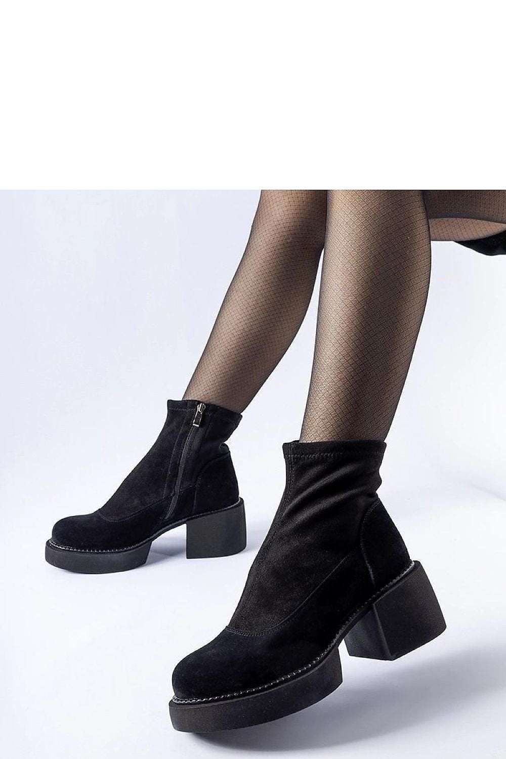 Heel boots model 206495