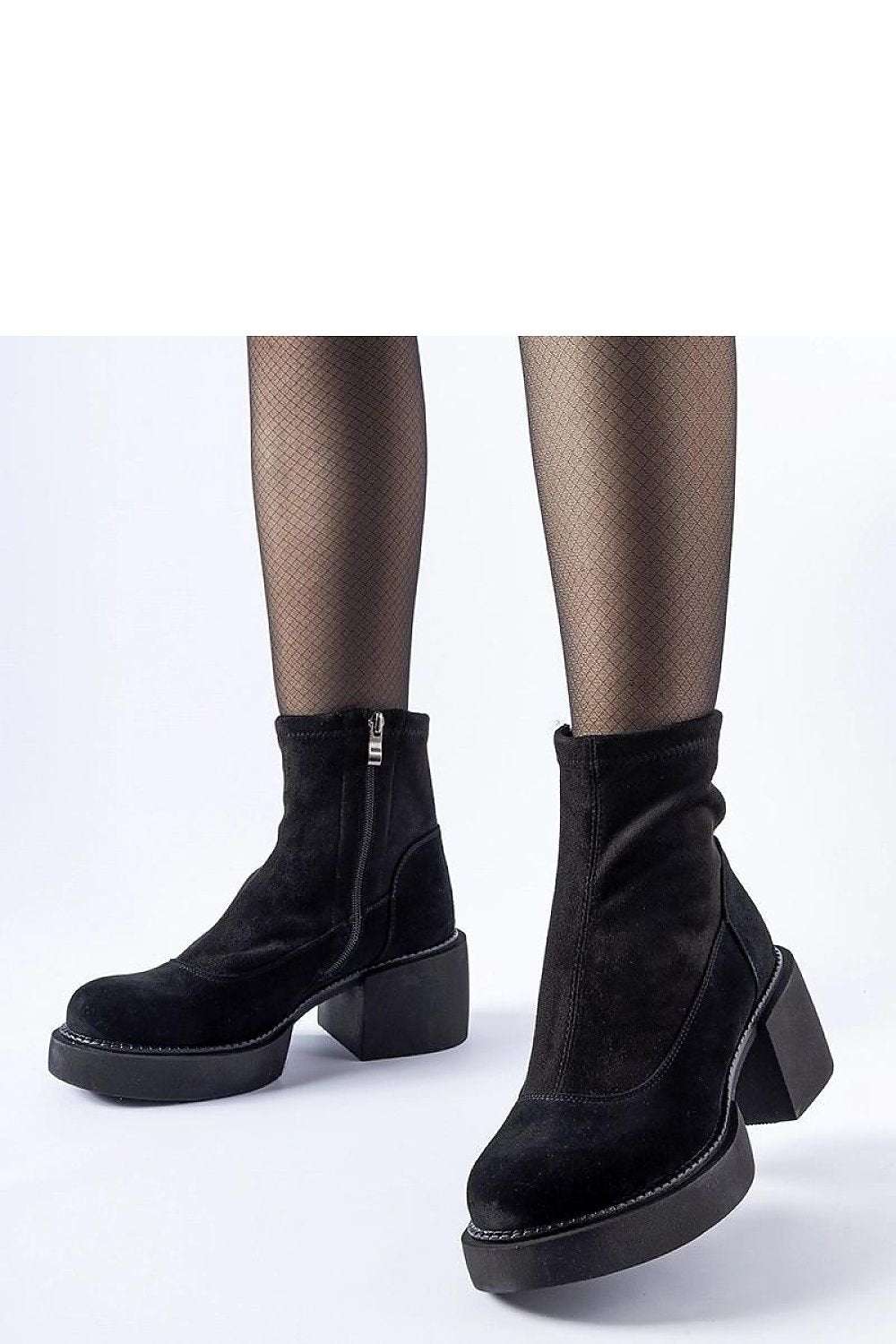 Heel boots model 206495