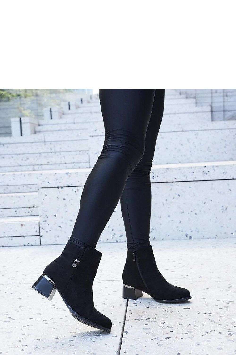 Heel boots model 206549