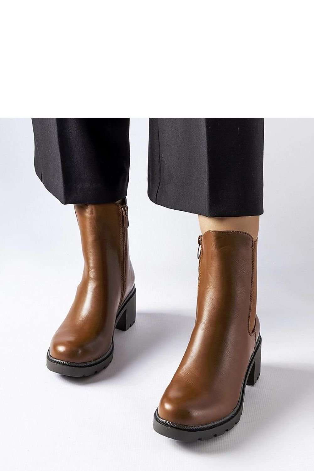 Boots model 206552