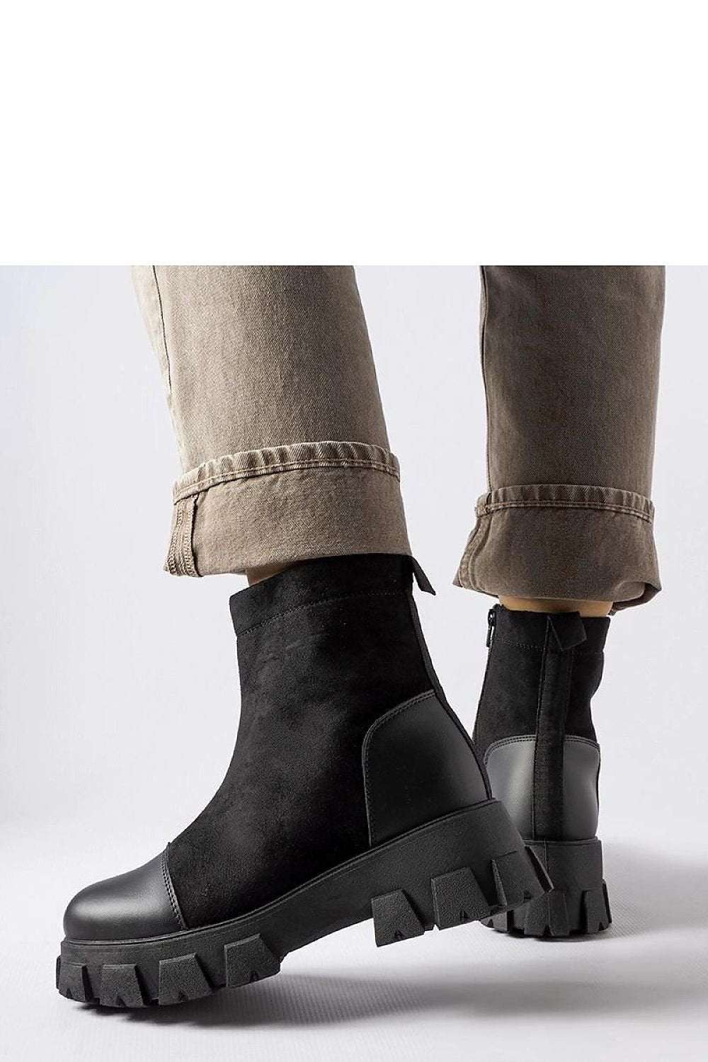 Boots model 206553