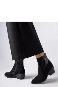 Heel boots model 206554
