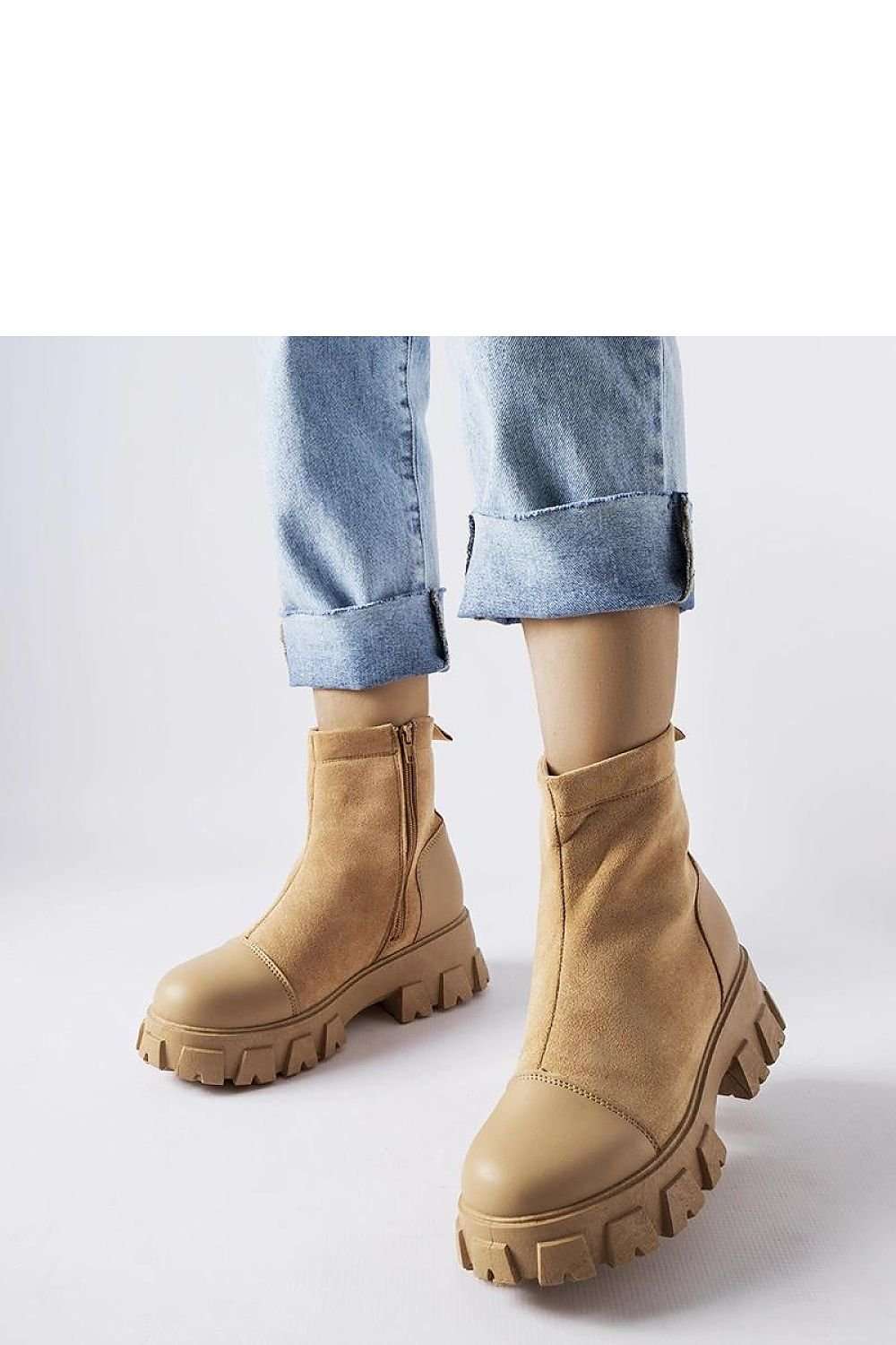 Boots model 206559