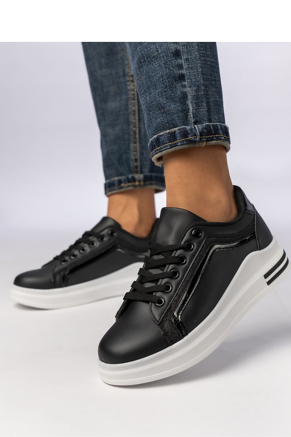  Sport Shoes model 210586 Inello 