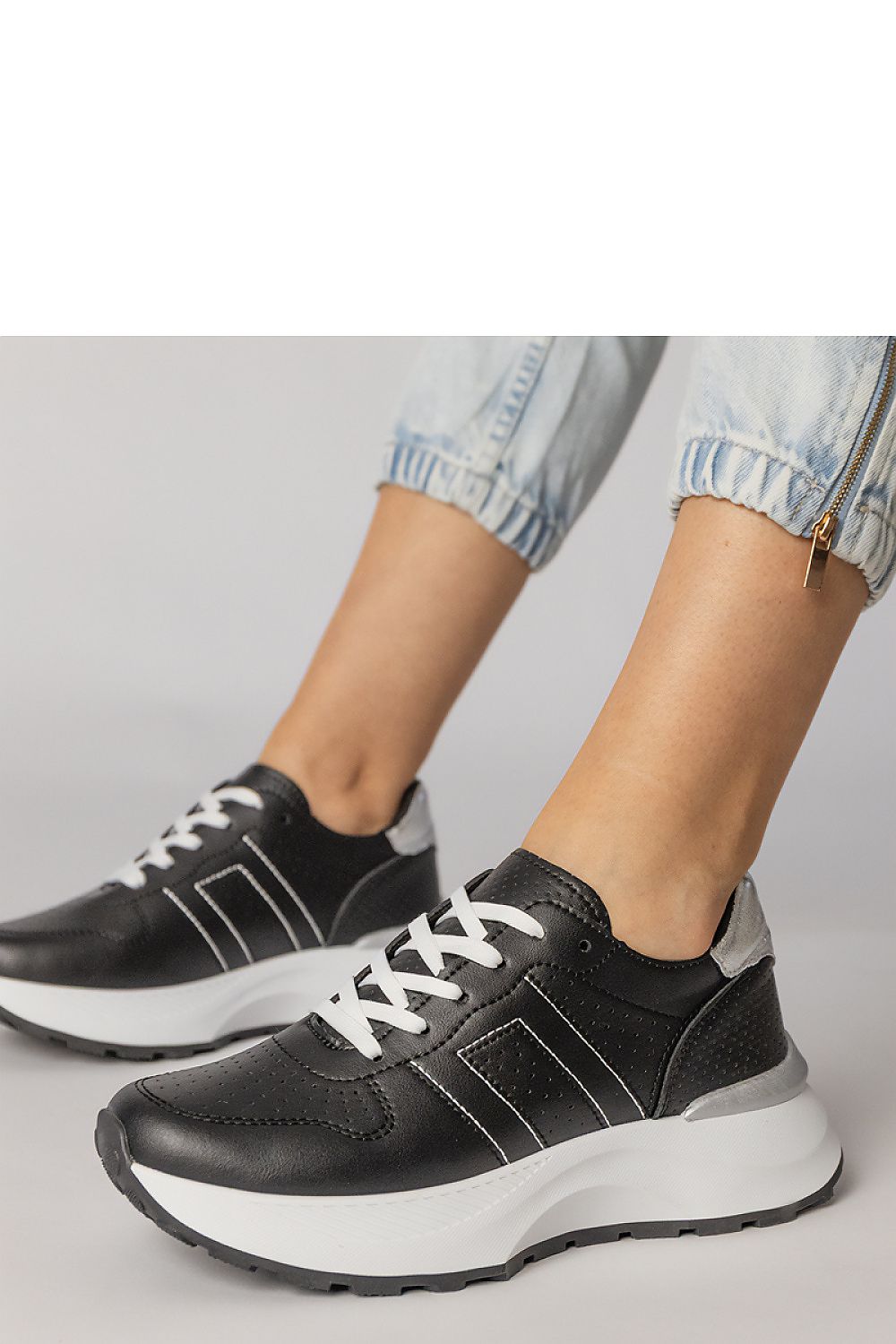  Sport Shoes model 215463 PRIMO 