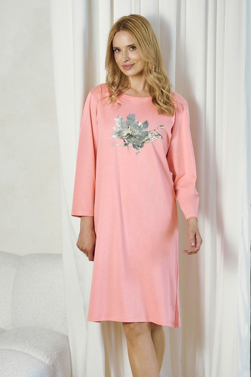 Nightshirt model 216259 Taro 