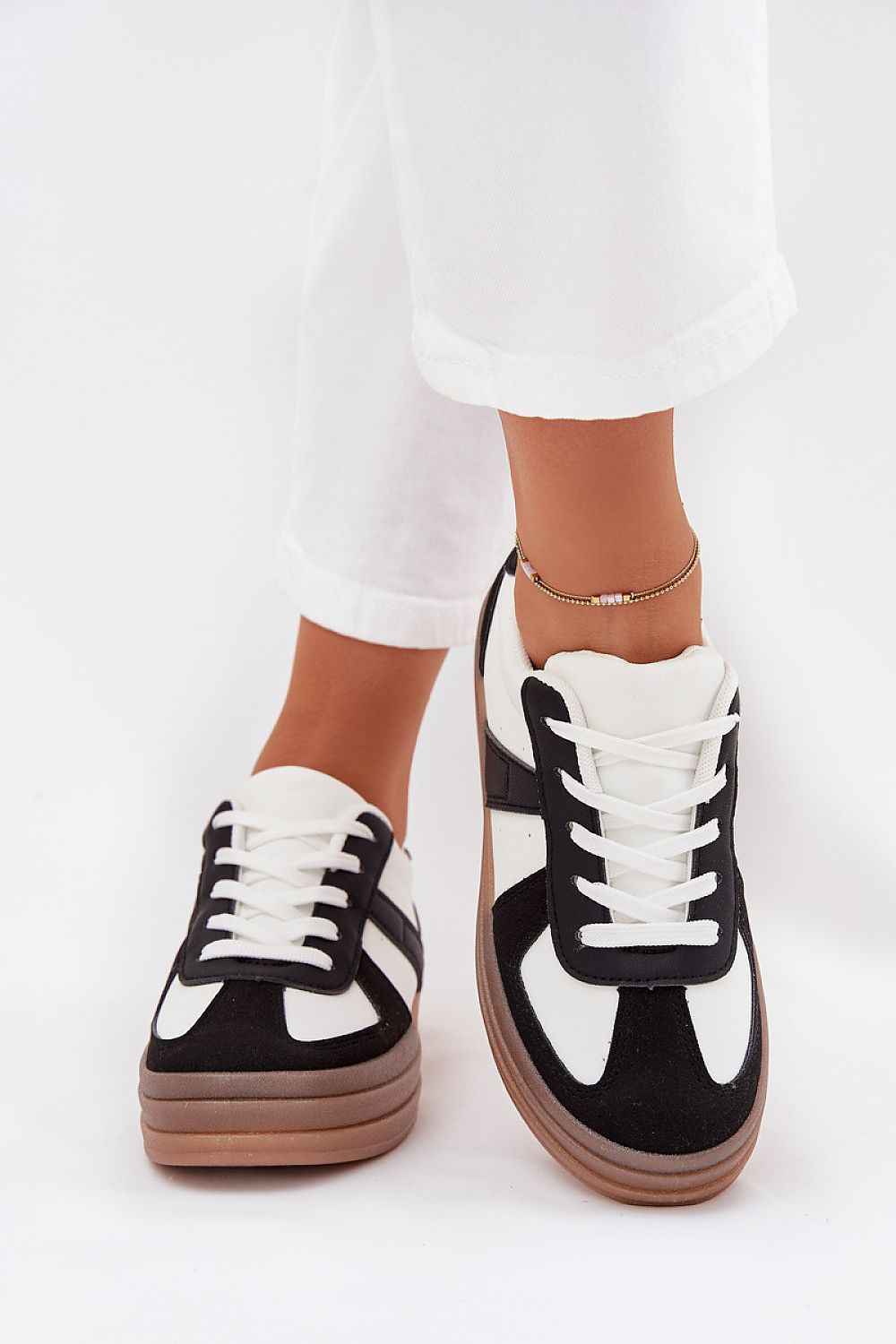 Sport Shoes model 216422