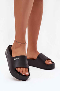 Flip-flops model 216426