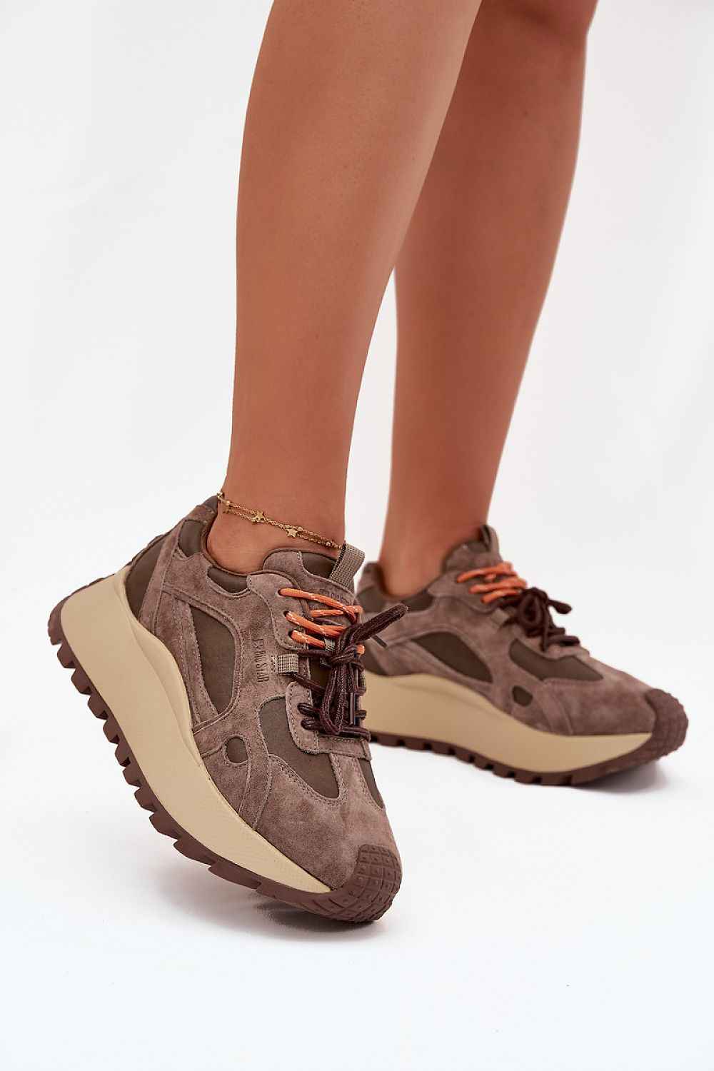 Sport Shoes model 216439