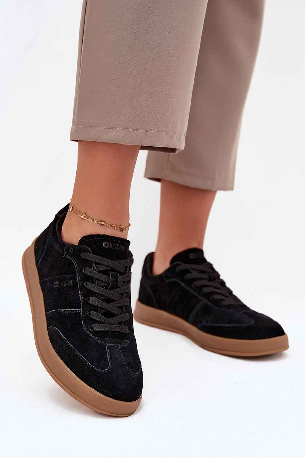 Sport Shoes model 216479