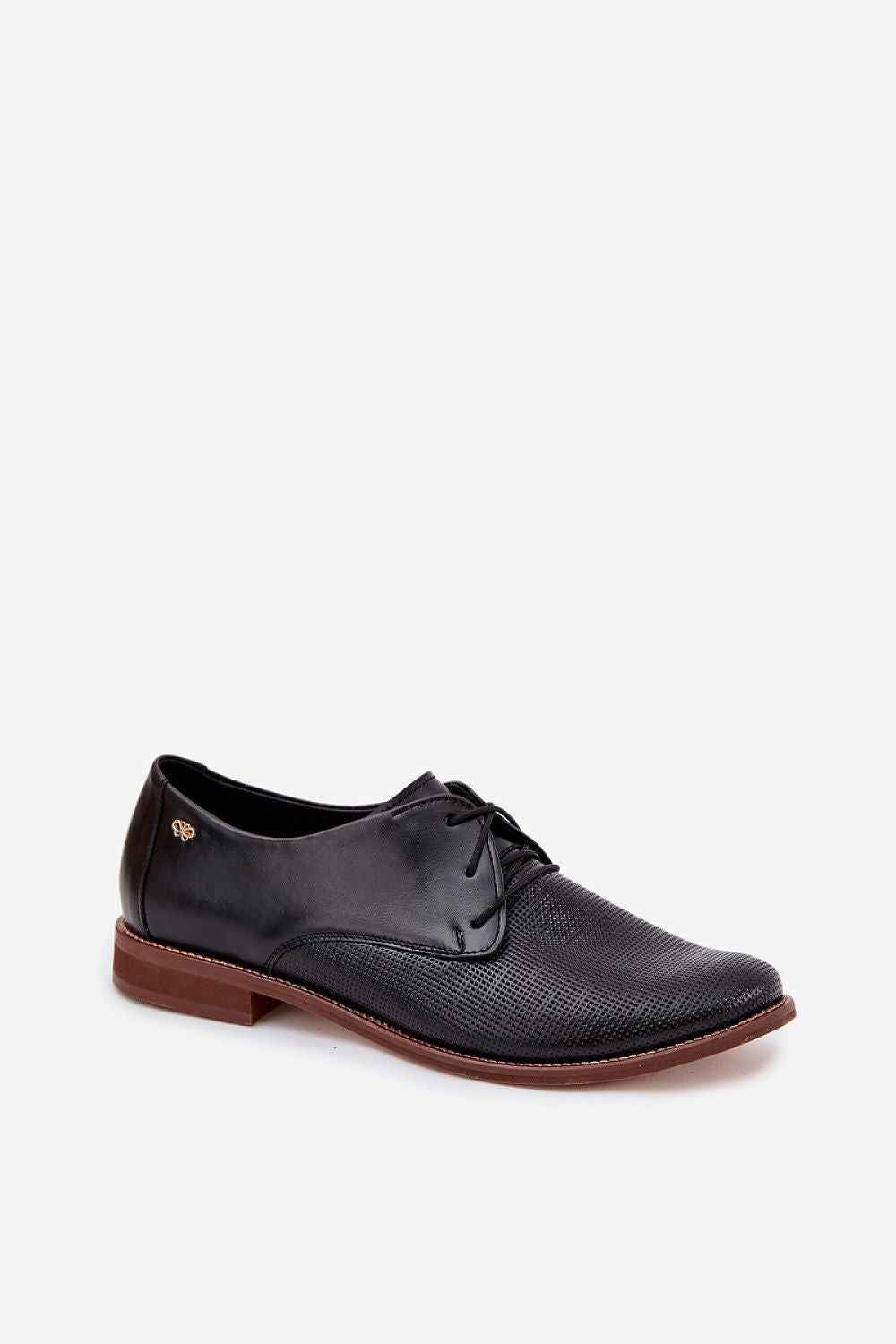 Half shoes model 216524