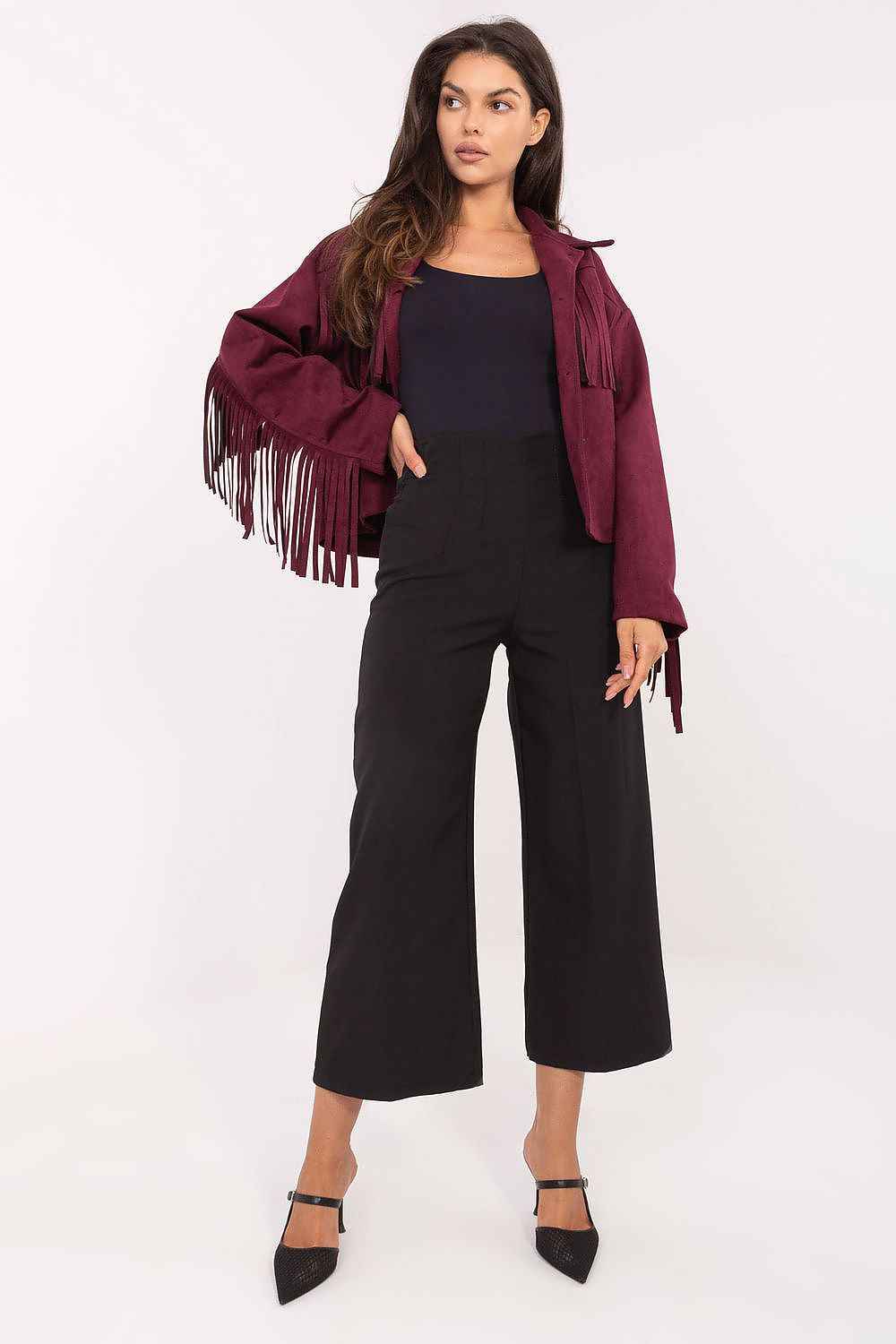 Women trousers model 216727