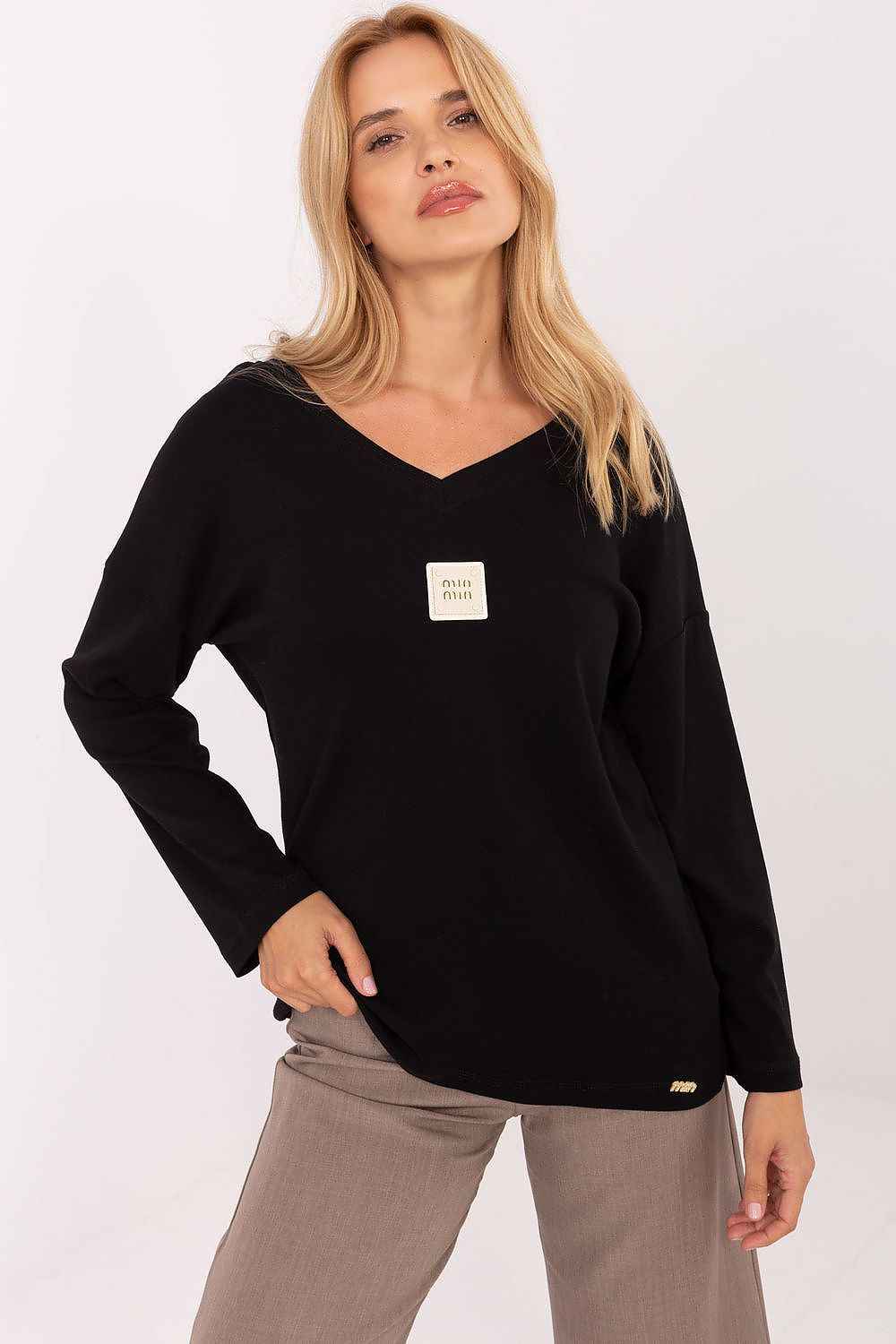 Blouse model 217041