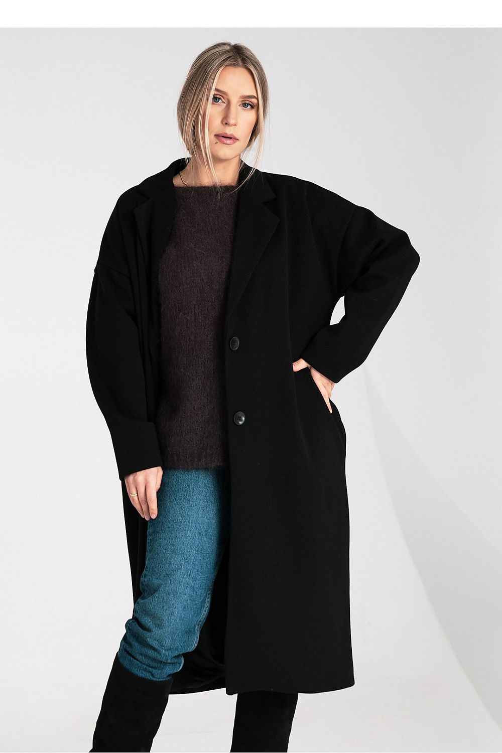 Coat model 217105