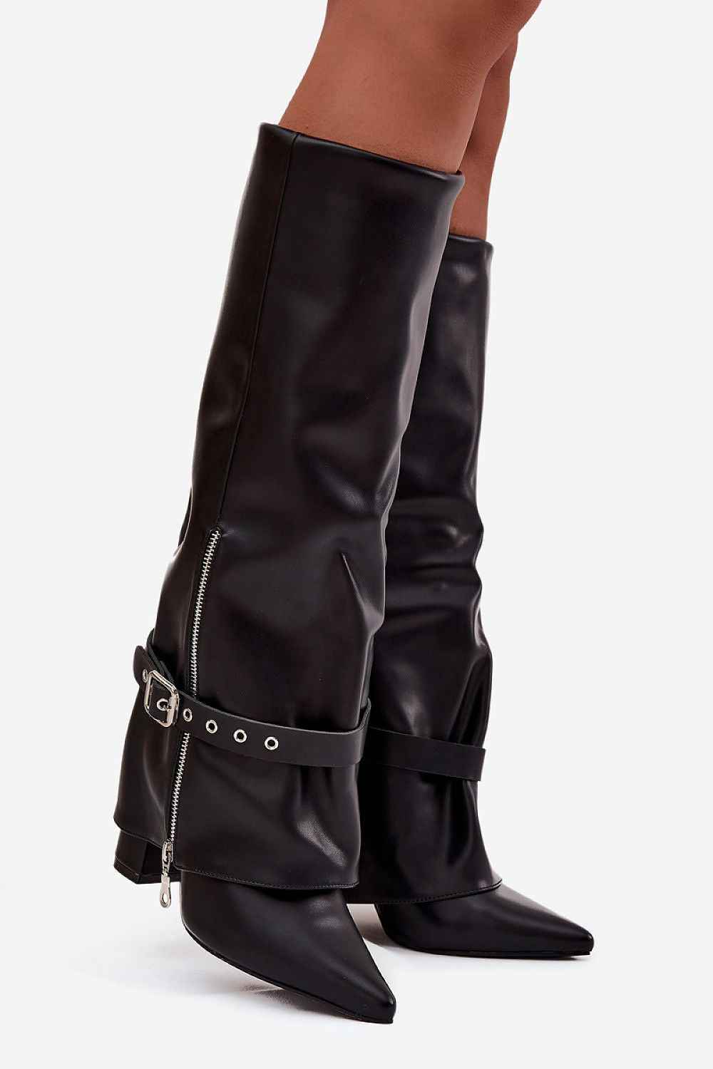 Heel boots model 217209