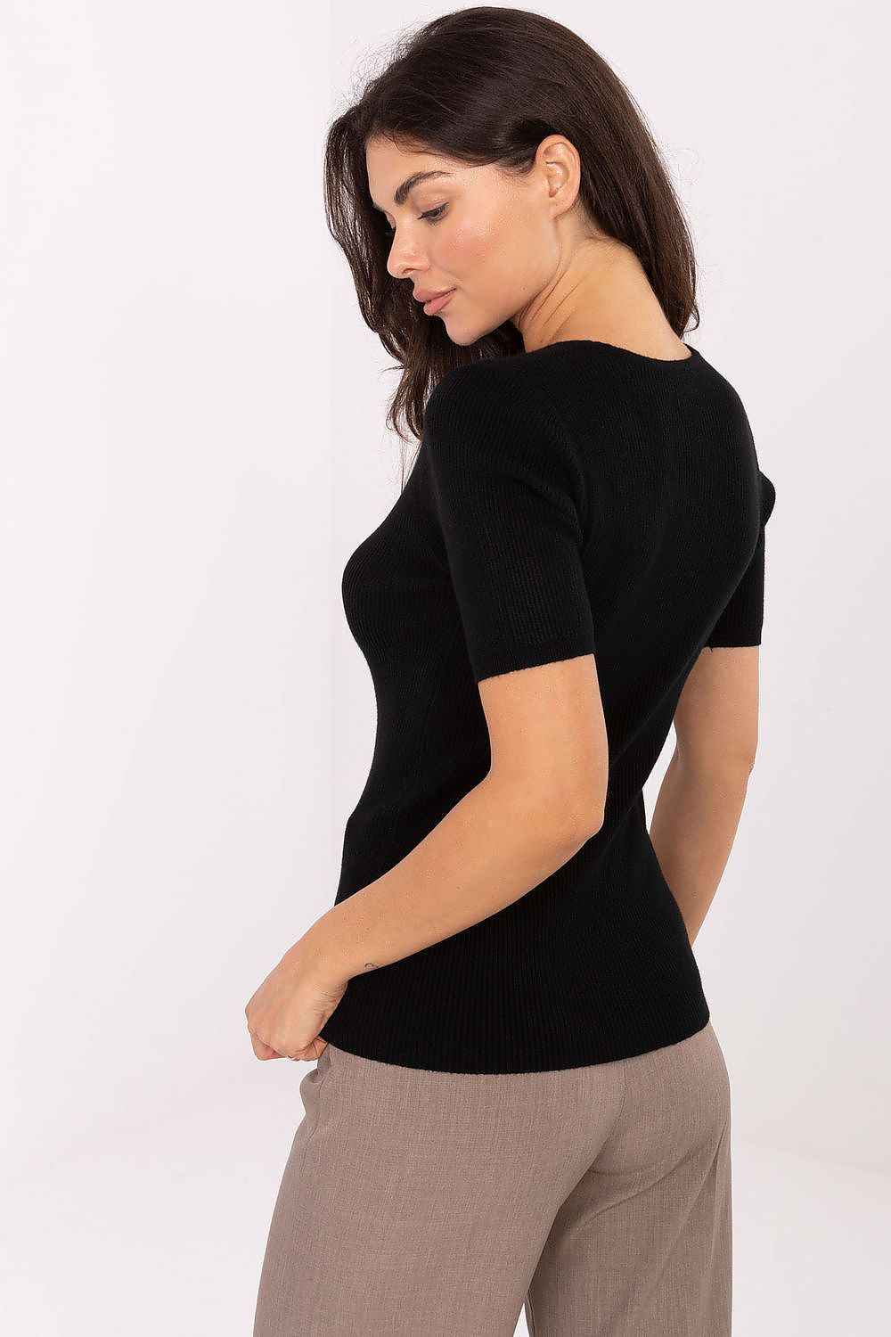 Short sleeve sweater model 217601