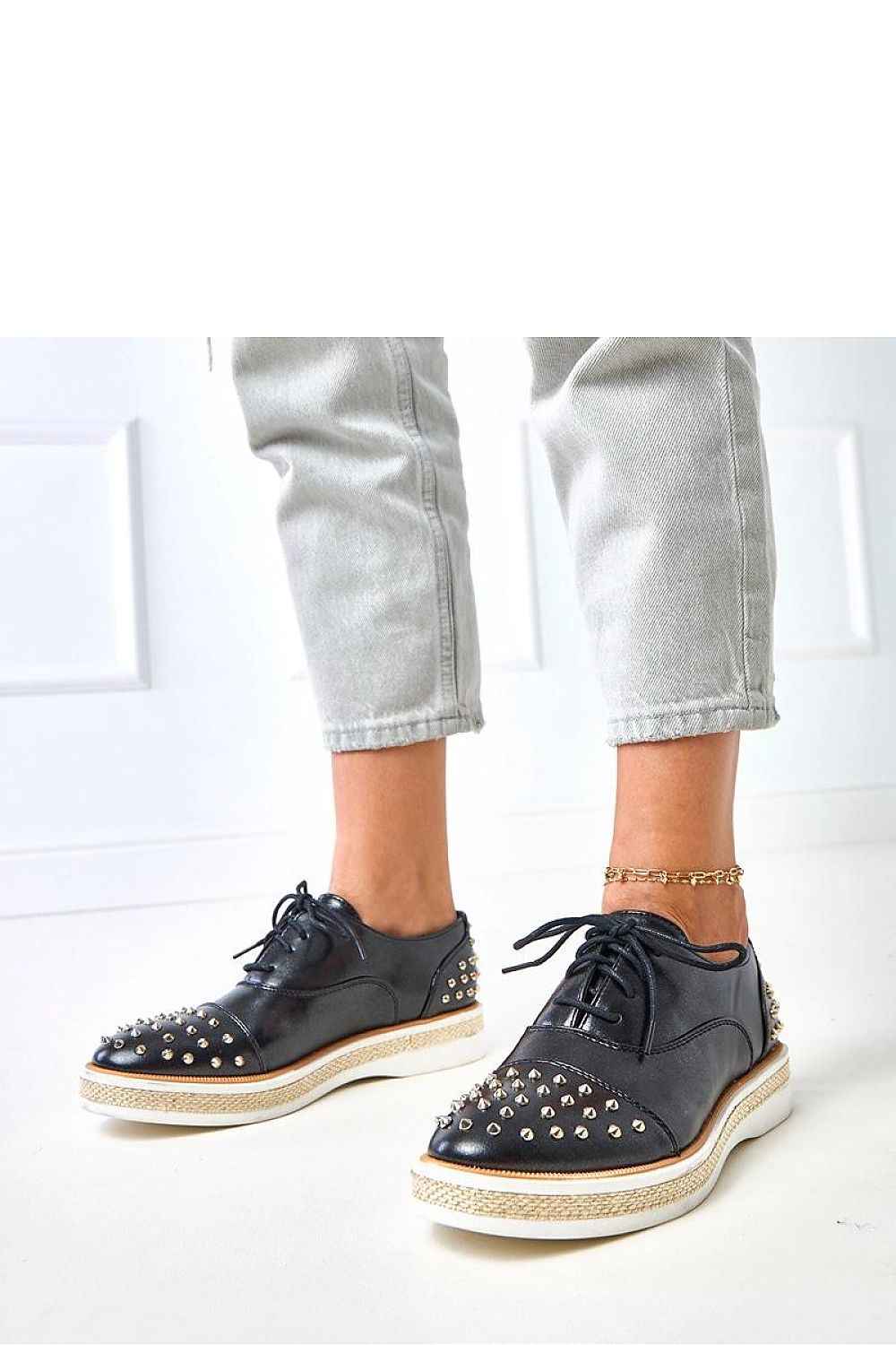 Half shoes model 217674