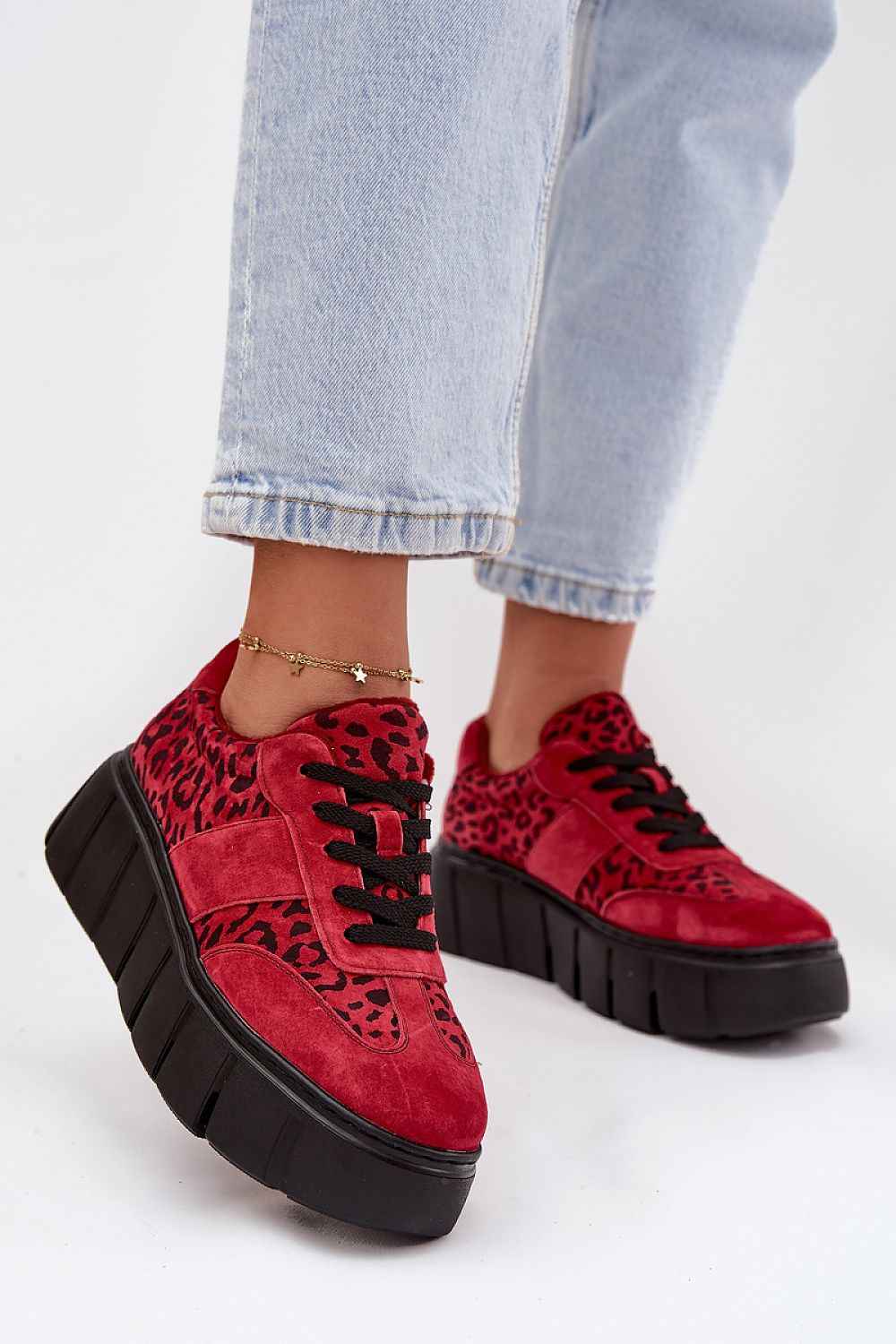 Sport Shoes model 217698