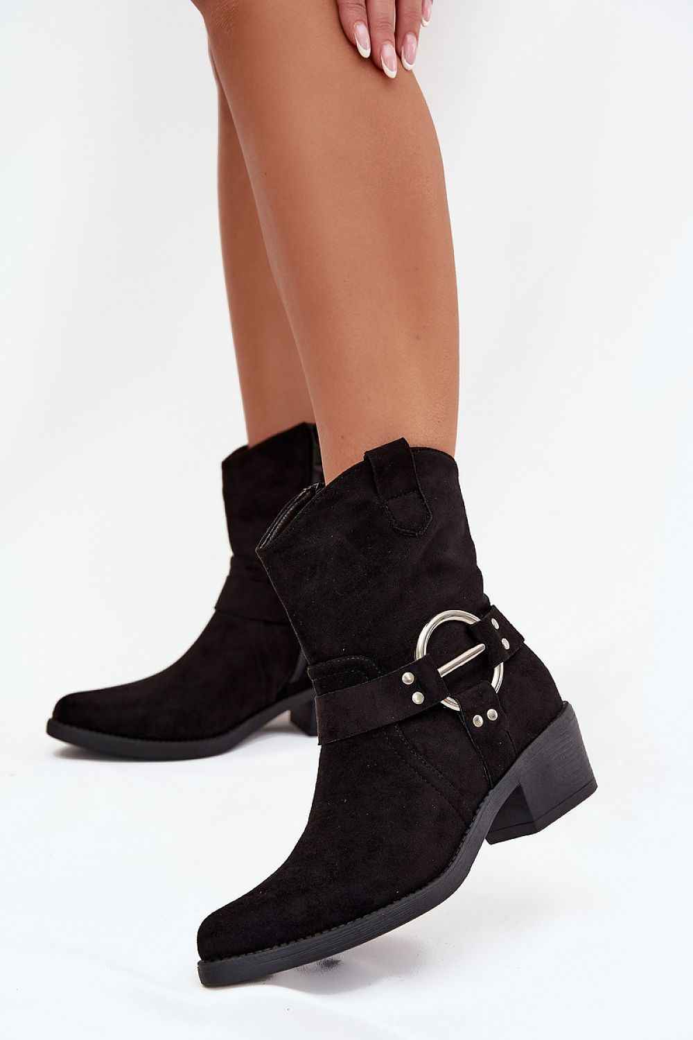 Heel boots model 217732