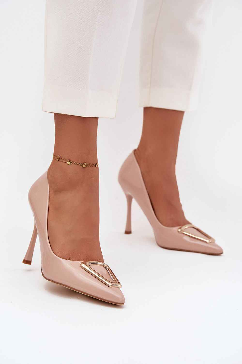 High heels model 217849