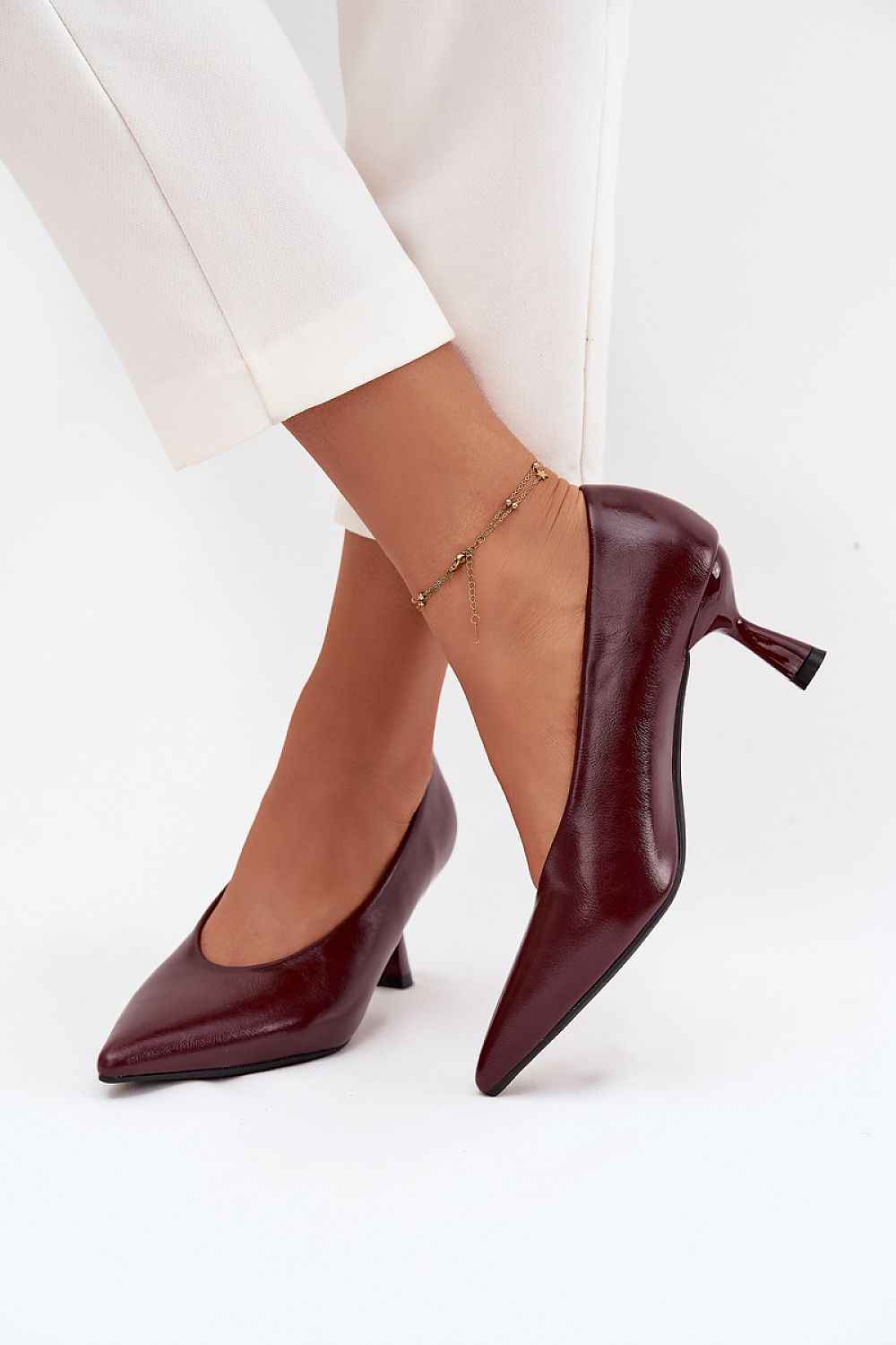 Heel pumps model 217850