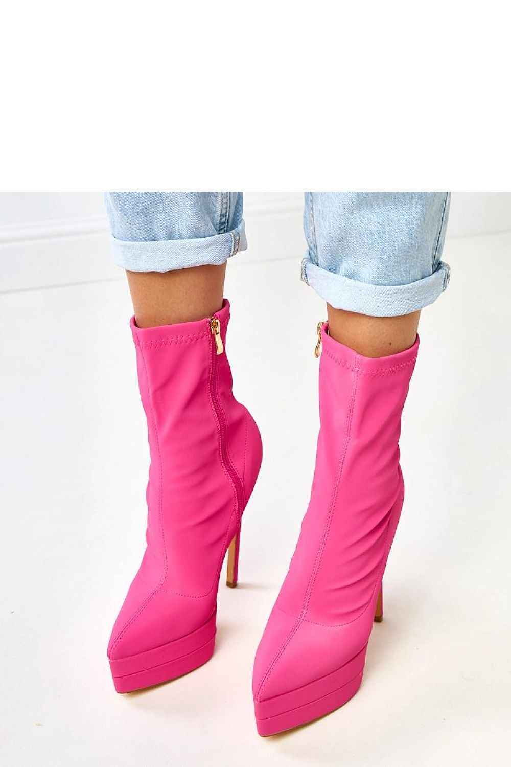 Heel boots model 217958