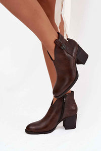 Heel boots model 218061