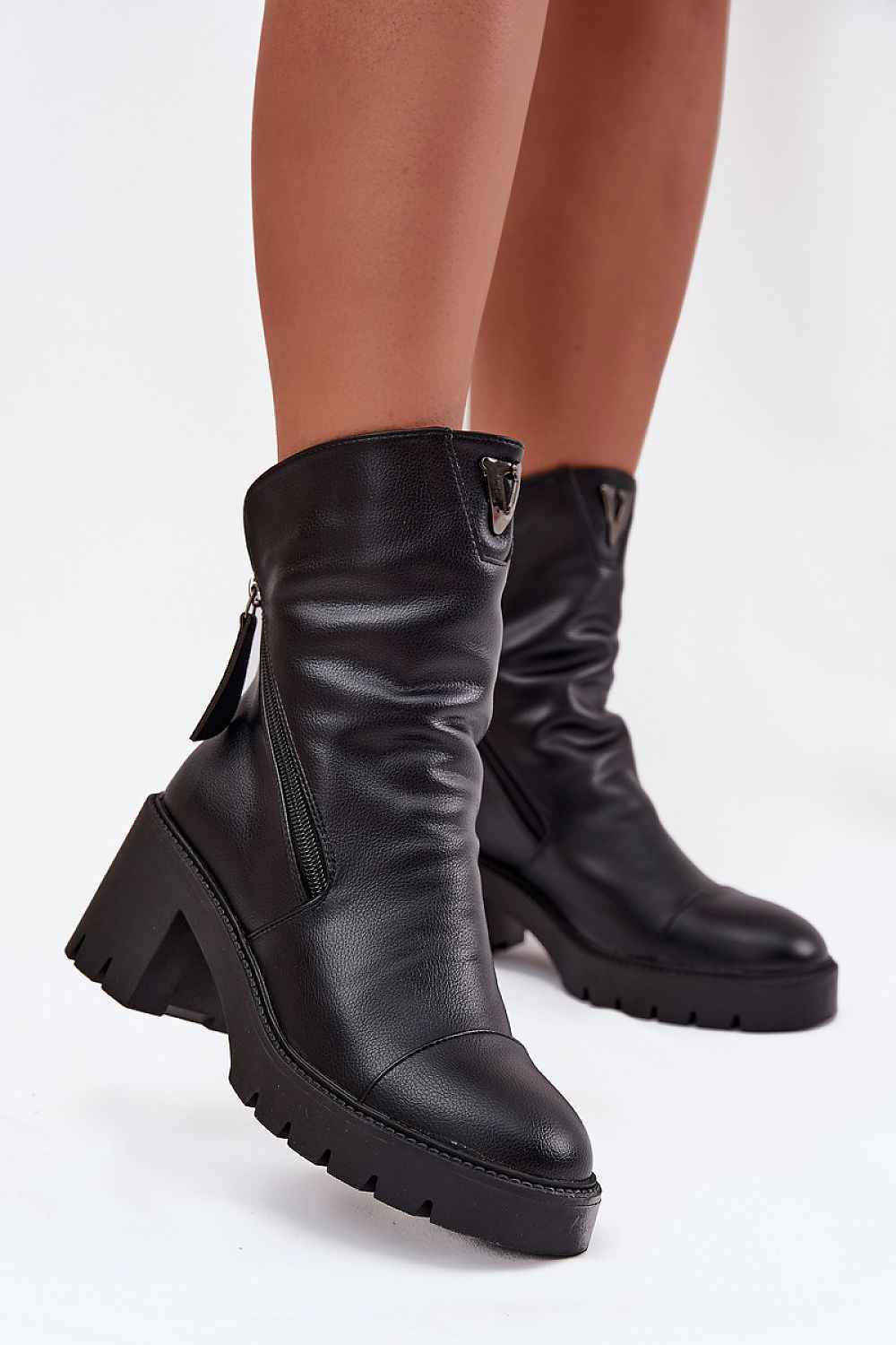 Heel boots model 218068