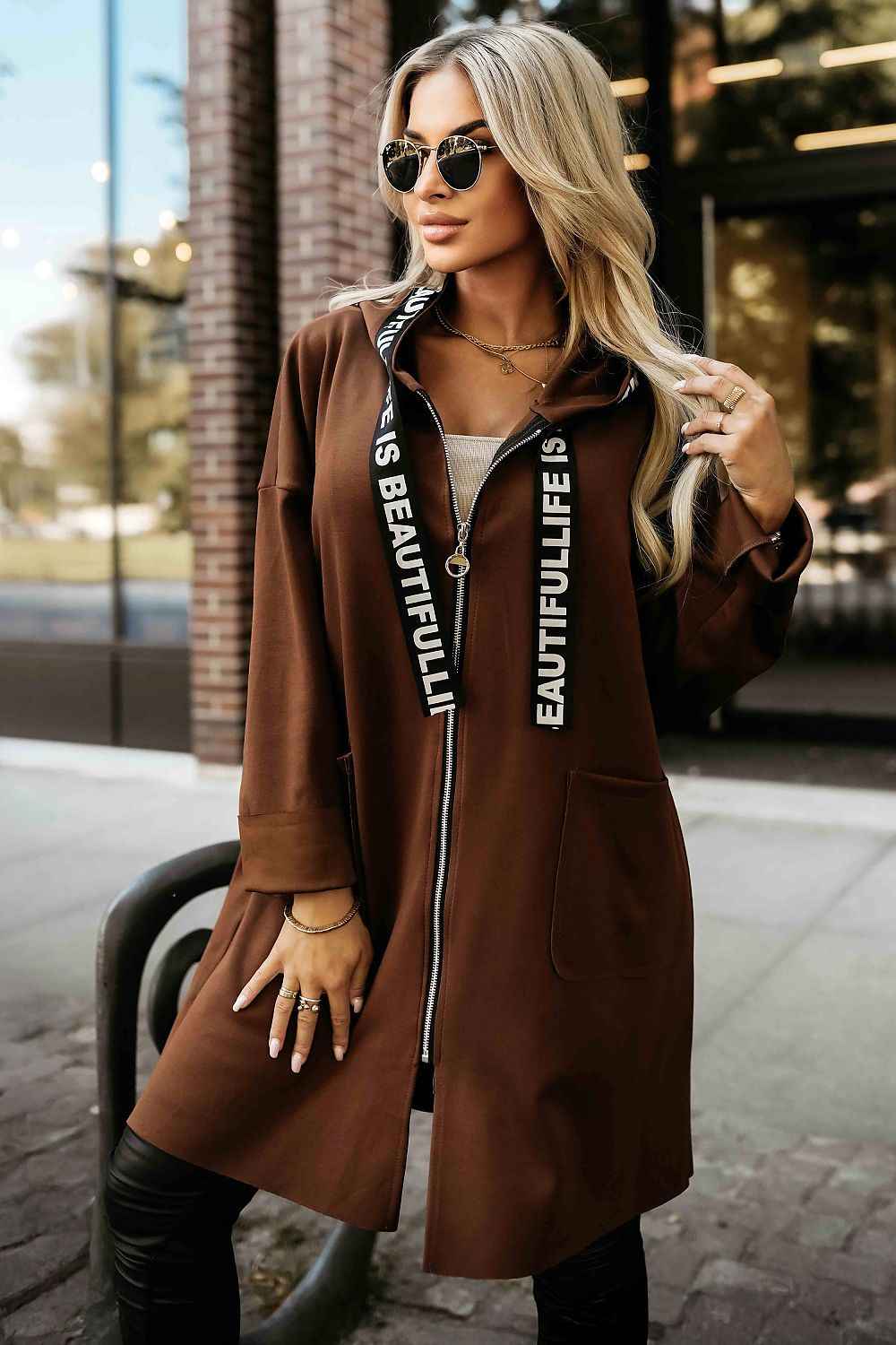 Coat model 218113