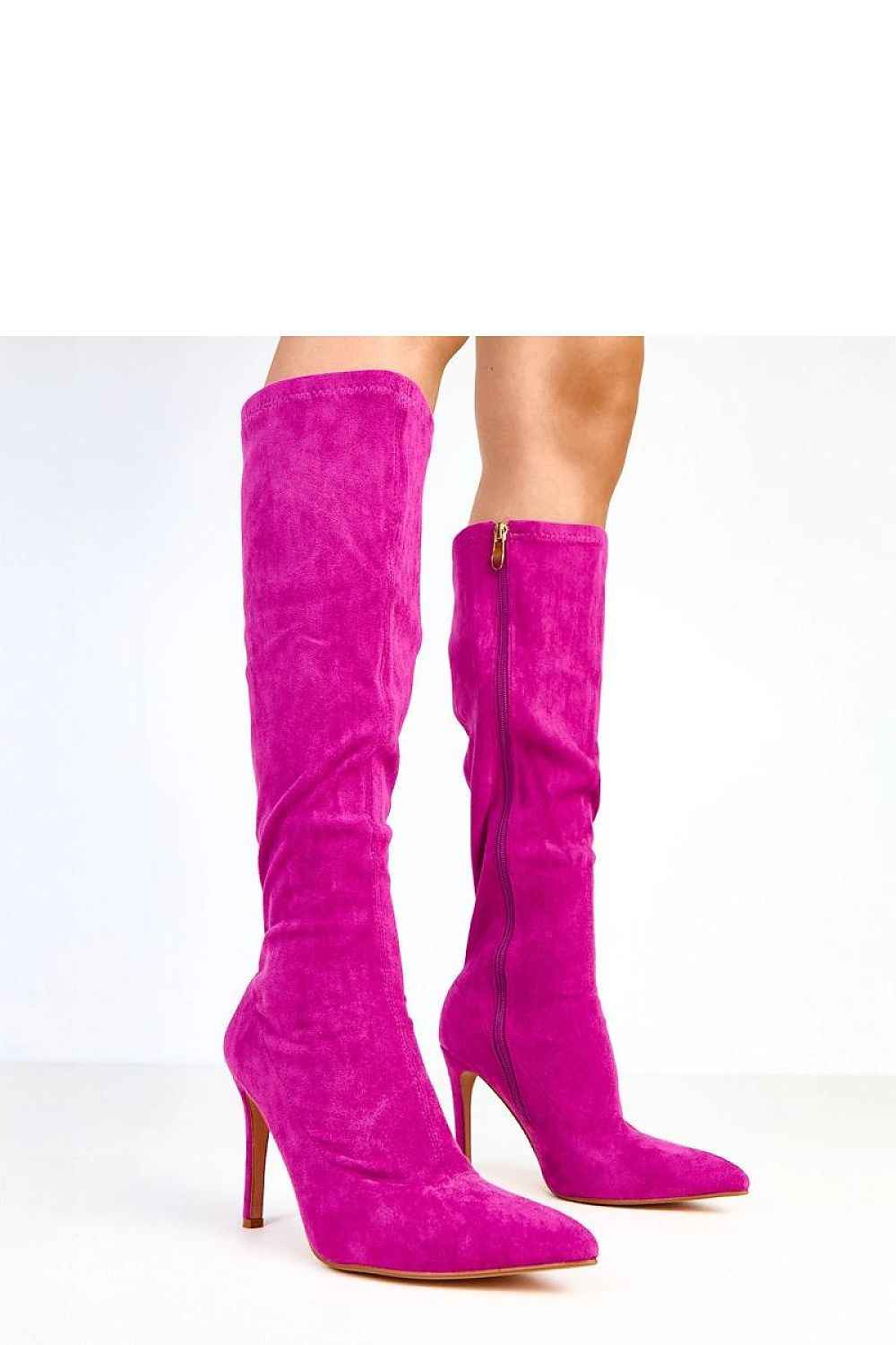Heel boots model 218124