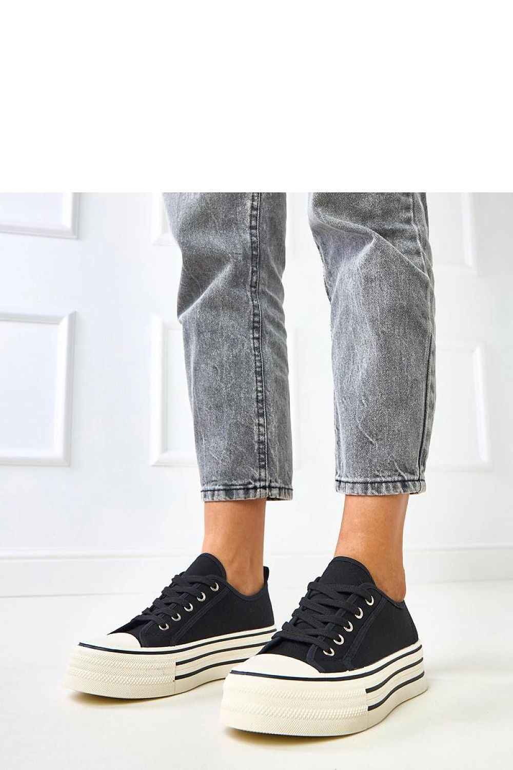 Sneakers model 218155