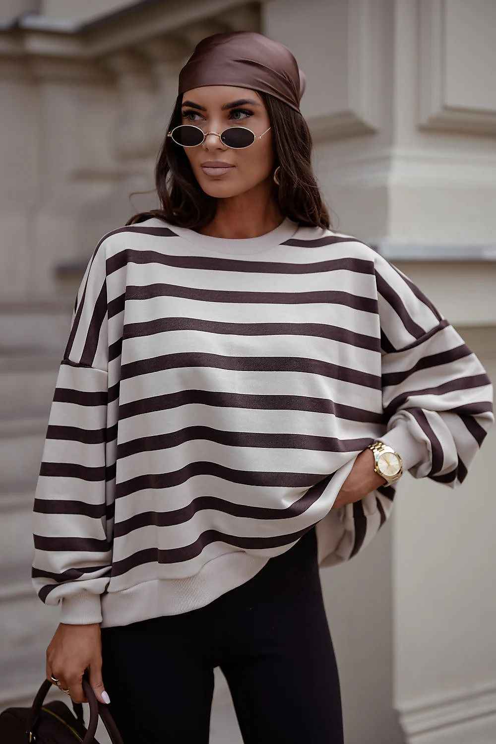 Sweatshirt model 218188