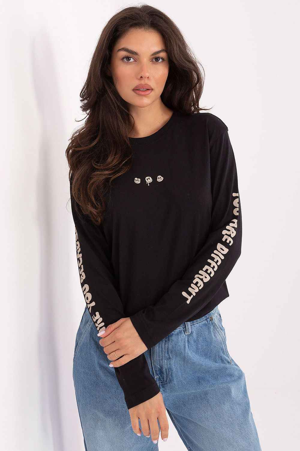 Blouse model 218211
