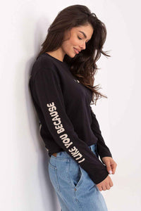Blouse model 218211