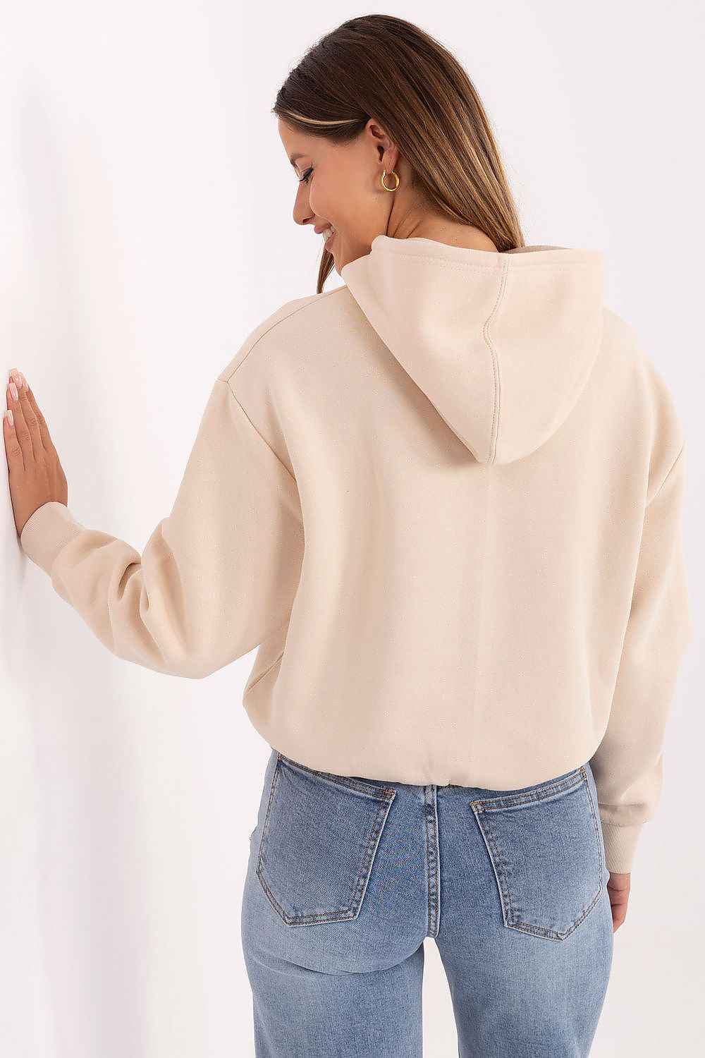 Sweatshirt model 218225