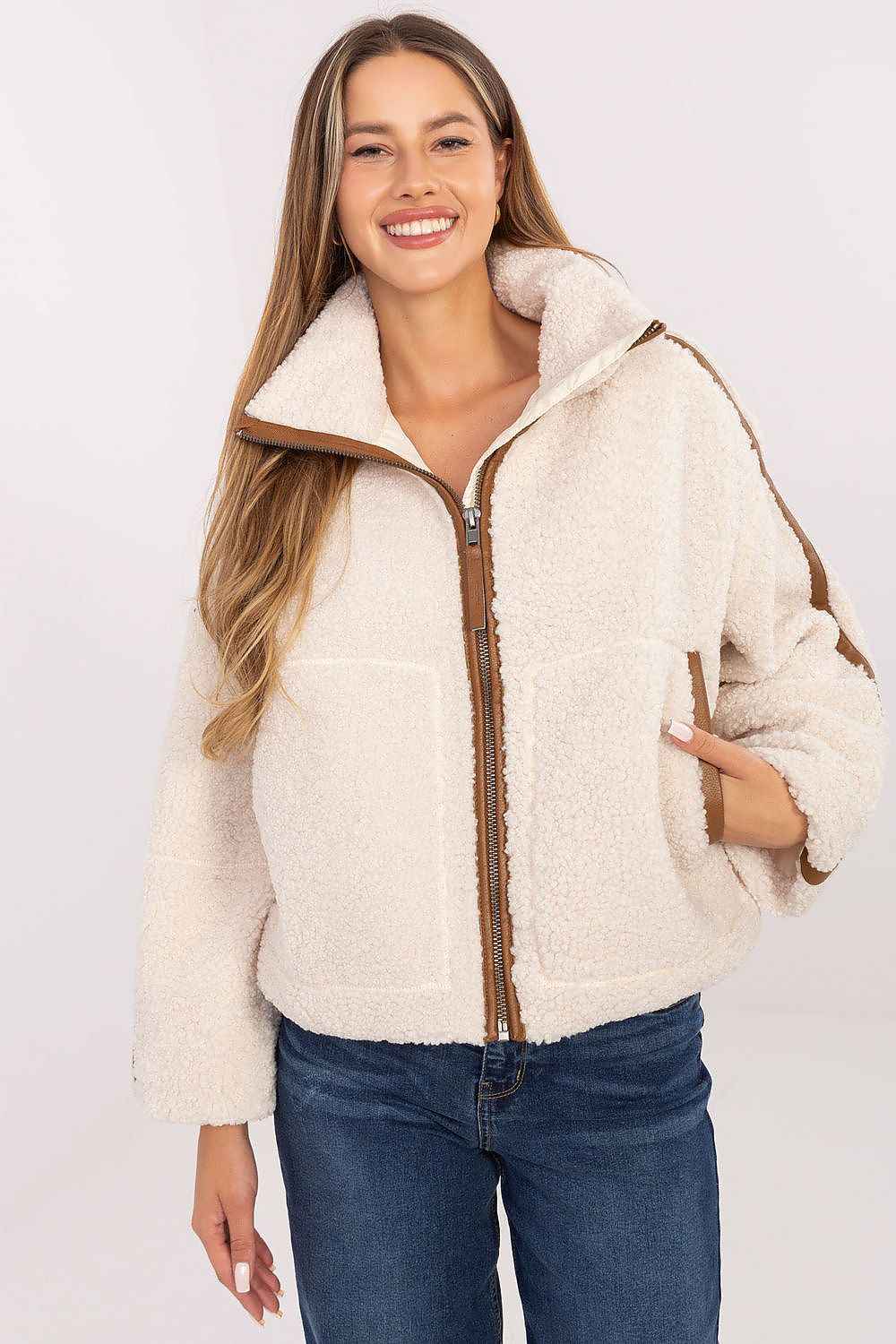 Jacket model 218231